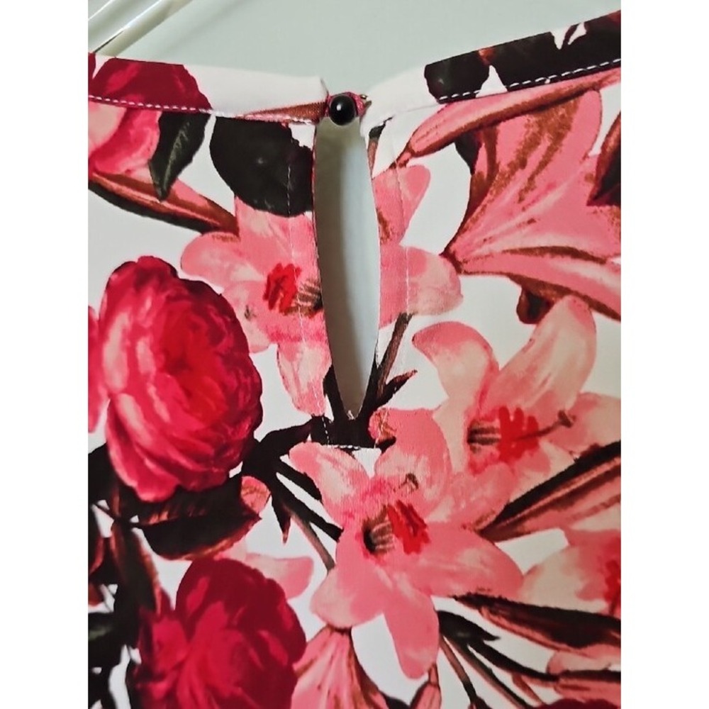 Karl Lagerfeld Paris Floral Lace Trim Keyhole Sleeveless Top XL Red Pink - Picture 5 of 7